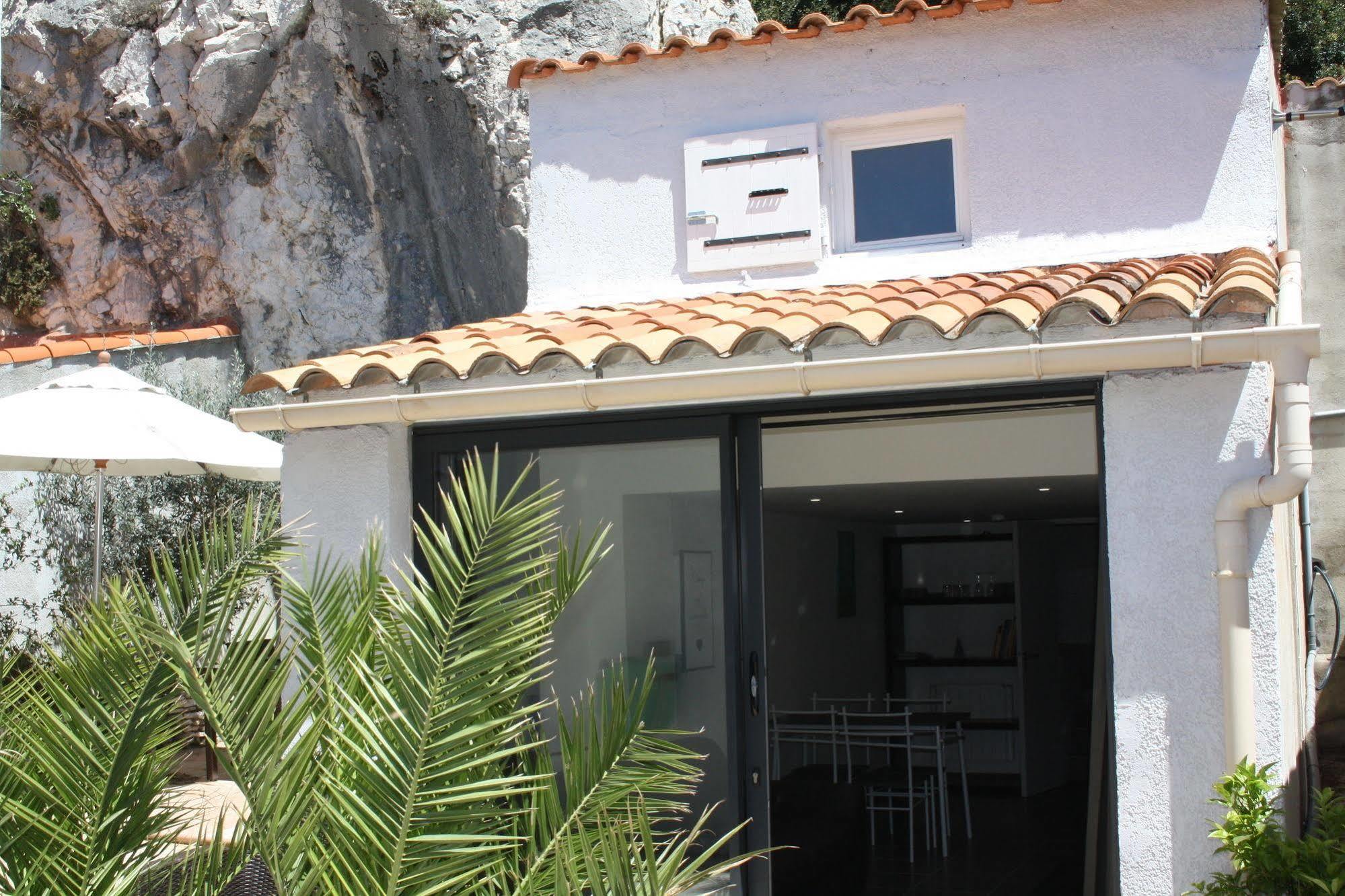 La Maisonnette De La Plage Du Rouet 카리르루에 외부 사진