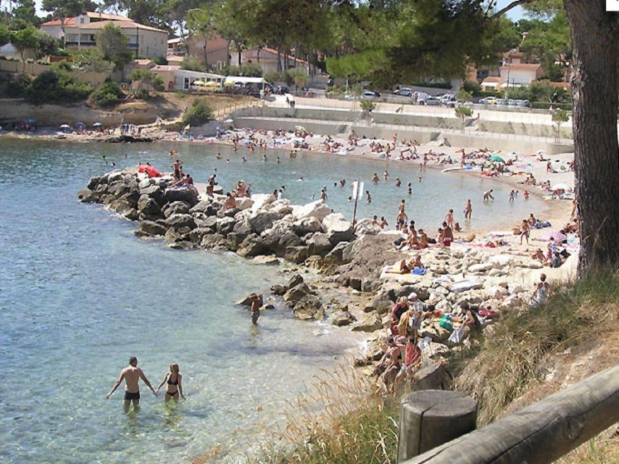 La Maisonnette De La Plage Du Rouet 카리르루에 외부 사진