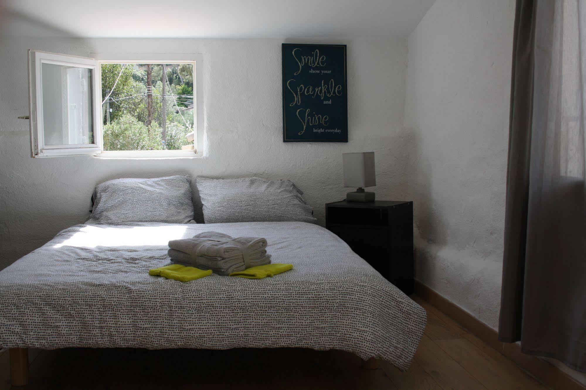 La Maisonnette De La Plage Du Rouet 카리르루에 외부 사진