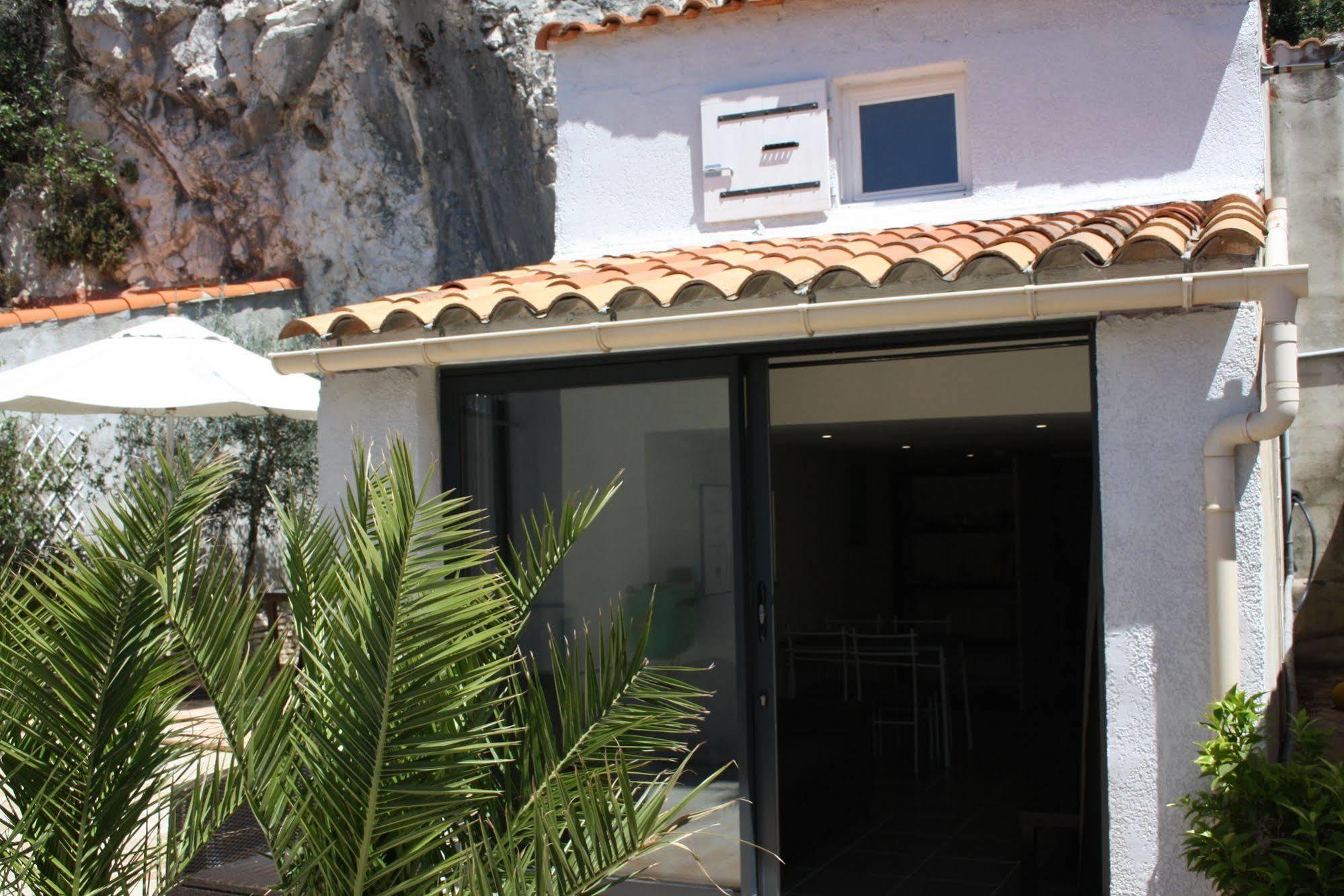 La Maisonnette De La Plage Du Rouet 카리르루에 외부 사진